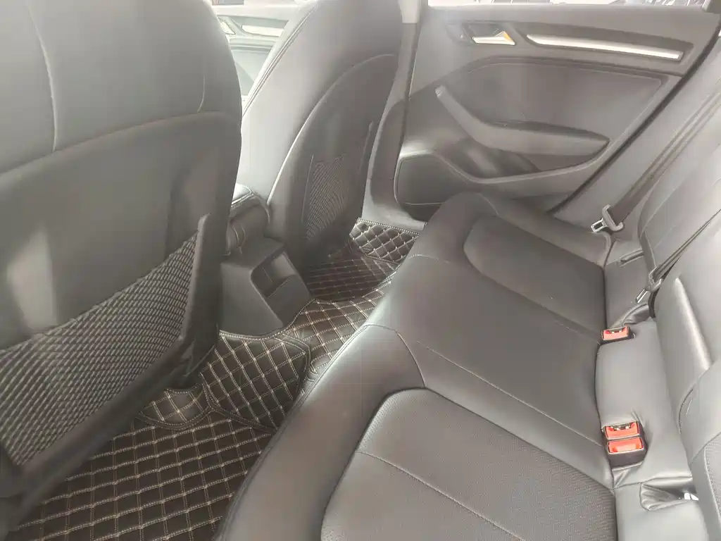 Audi A3 — миниатюра 8