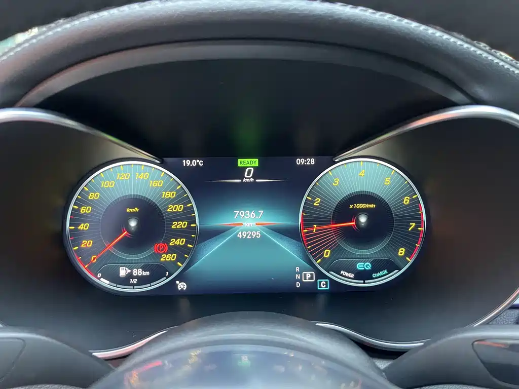 Mercedes-Benz C-Class — миниатюра 18