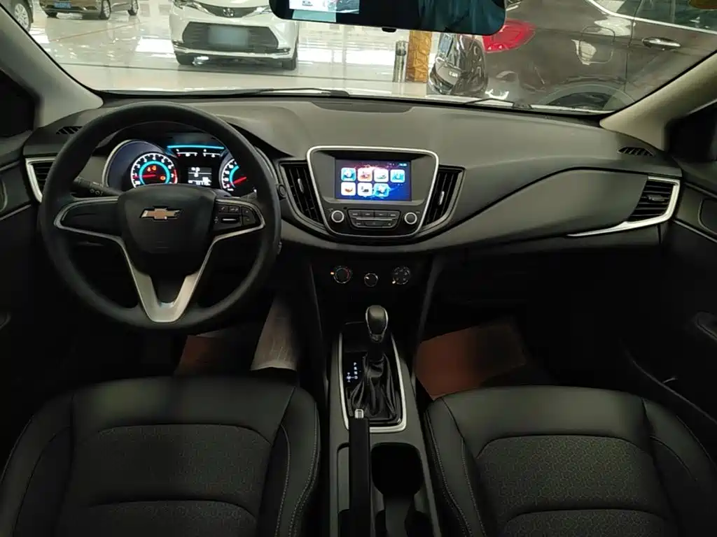 Chevrolet Cavalier — миниатюра 10