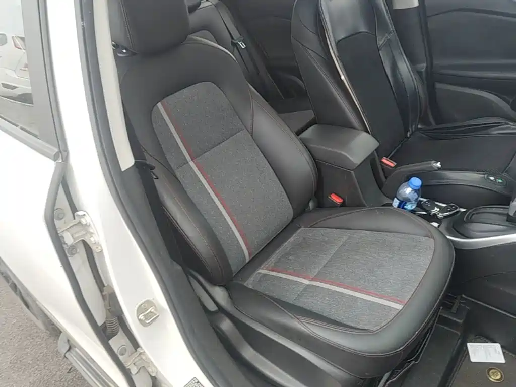Chevrolet Trax — миниатюра 25