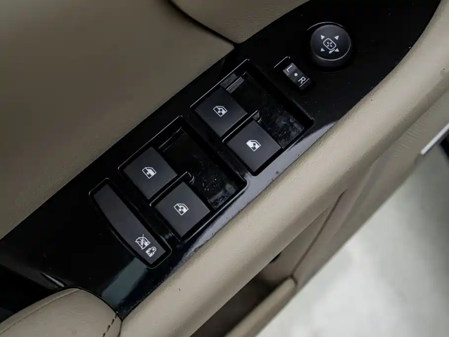 Cadillac XTS — миниатюра 24
