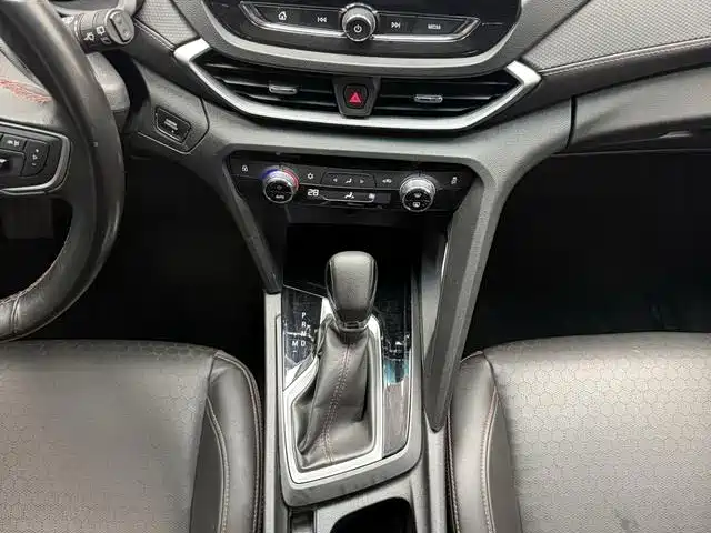 Chevrolet Volando — миниатюра 12