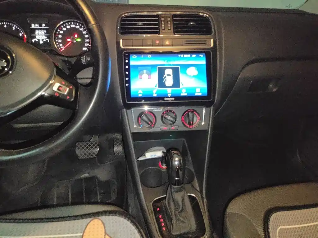 Volkswagen Polo — миниатюра 13