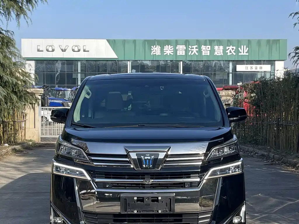Toyota Vellfire — миниатюра 3