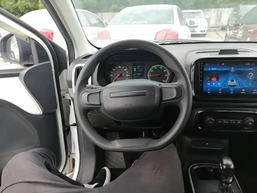 Roewe Clever — миниатюра 11