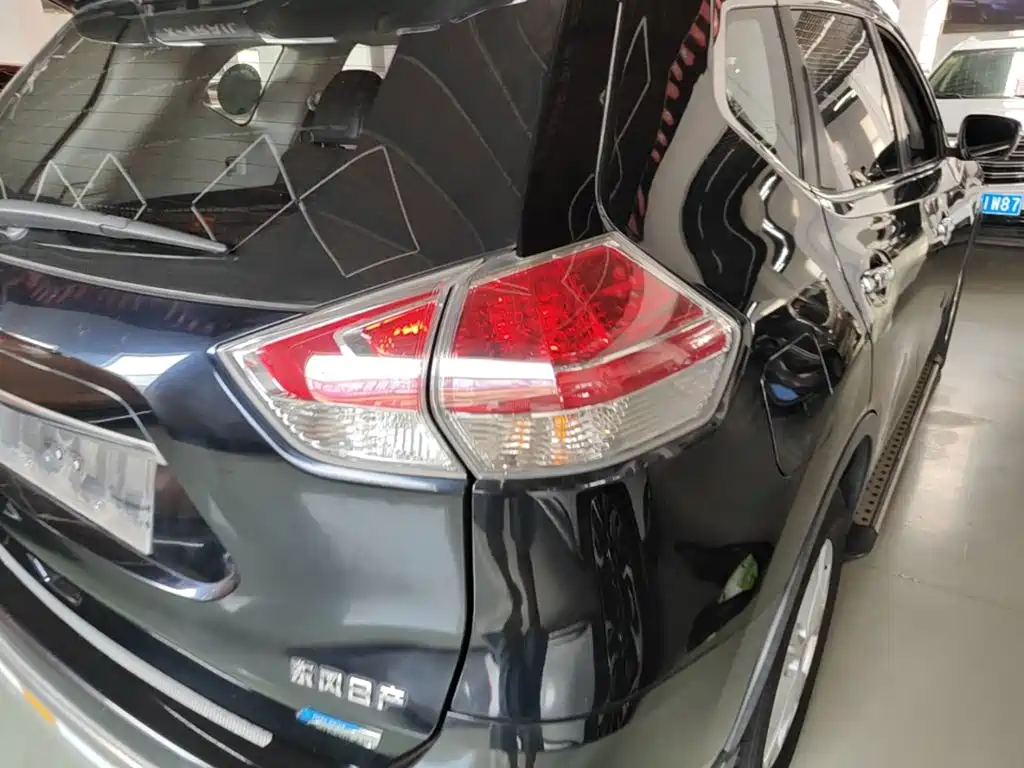 Nissan X-Trail — миниатюра 8