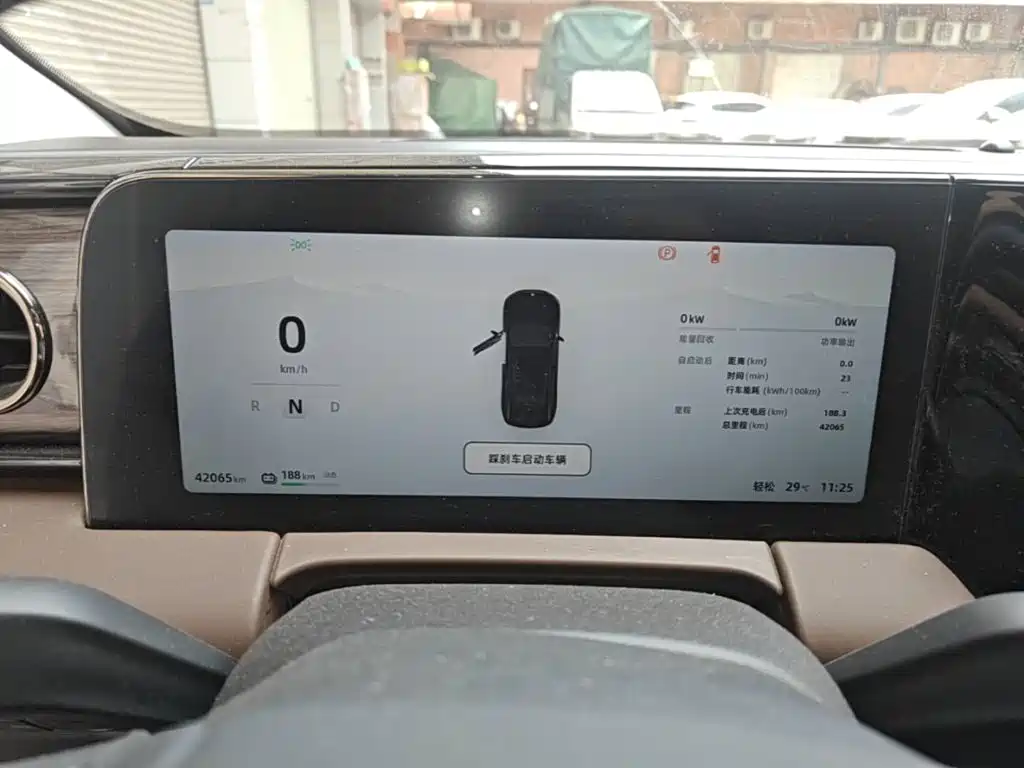 Leapmotor Leapmotor C11 — миниатюра 12