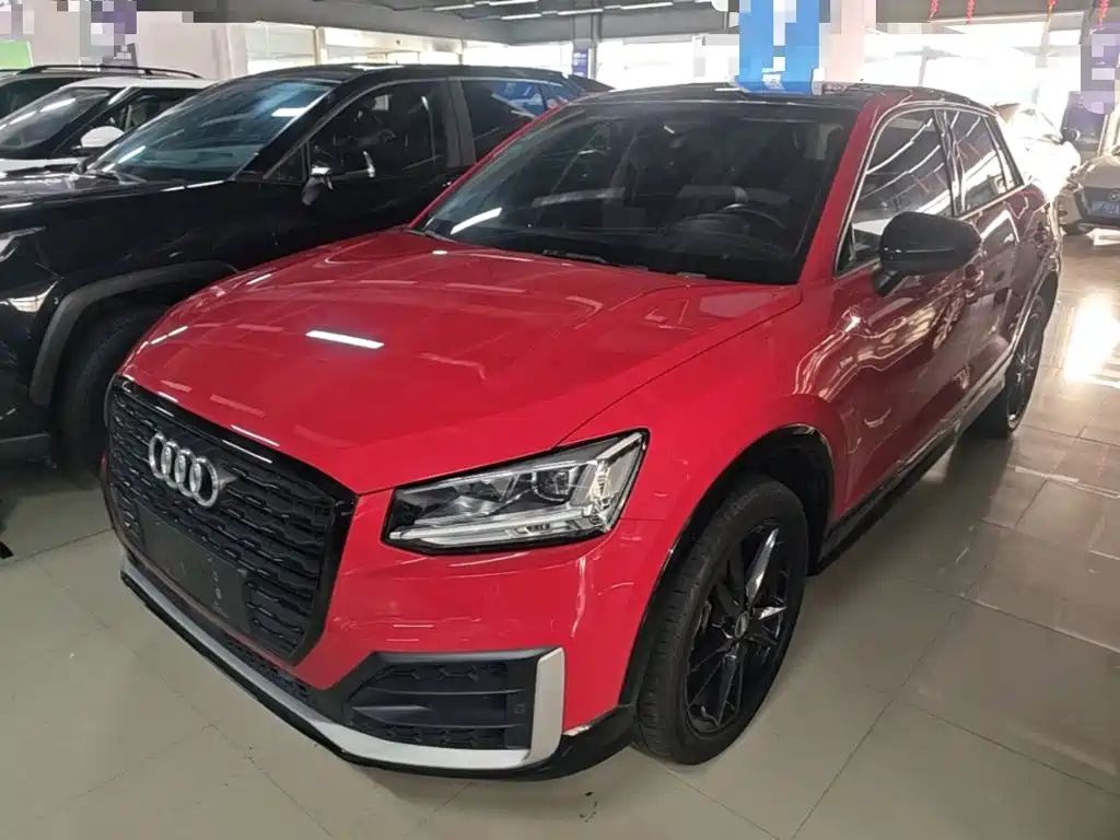 Audi Q2L — миниатюра 2