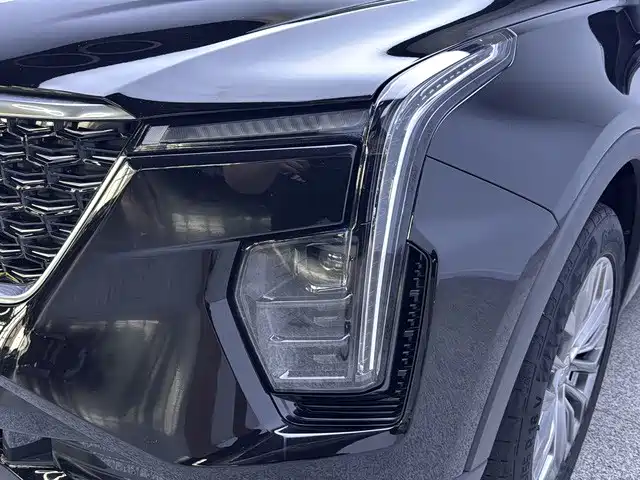 Cadillac XT4 — миниатюра 14