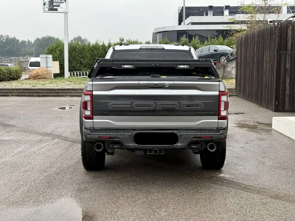 Ford F-150 Raptor — миниатюра 9