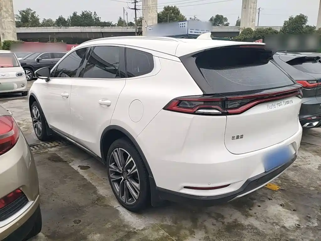 BYD Tang — миниатюра 5