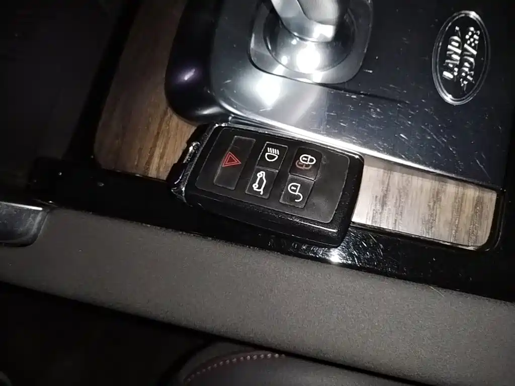 Land Rover Discovery Sport — миниатюра 9