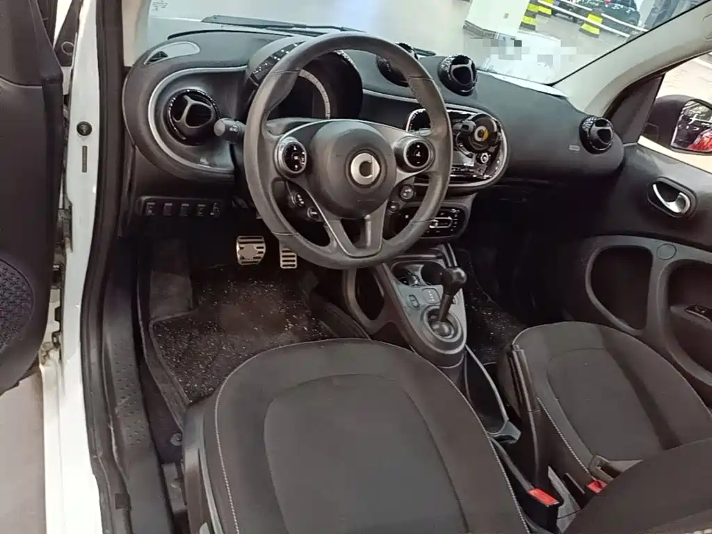 smart Smart Fortwo — миниатюра 10