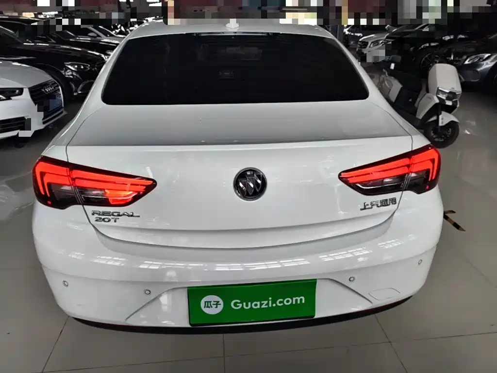 Buick Regal — миниатюра 6