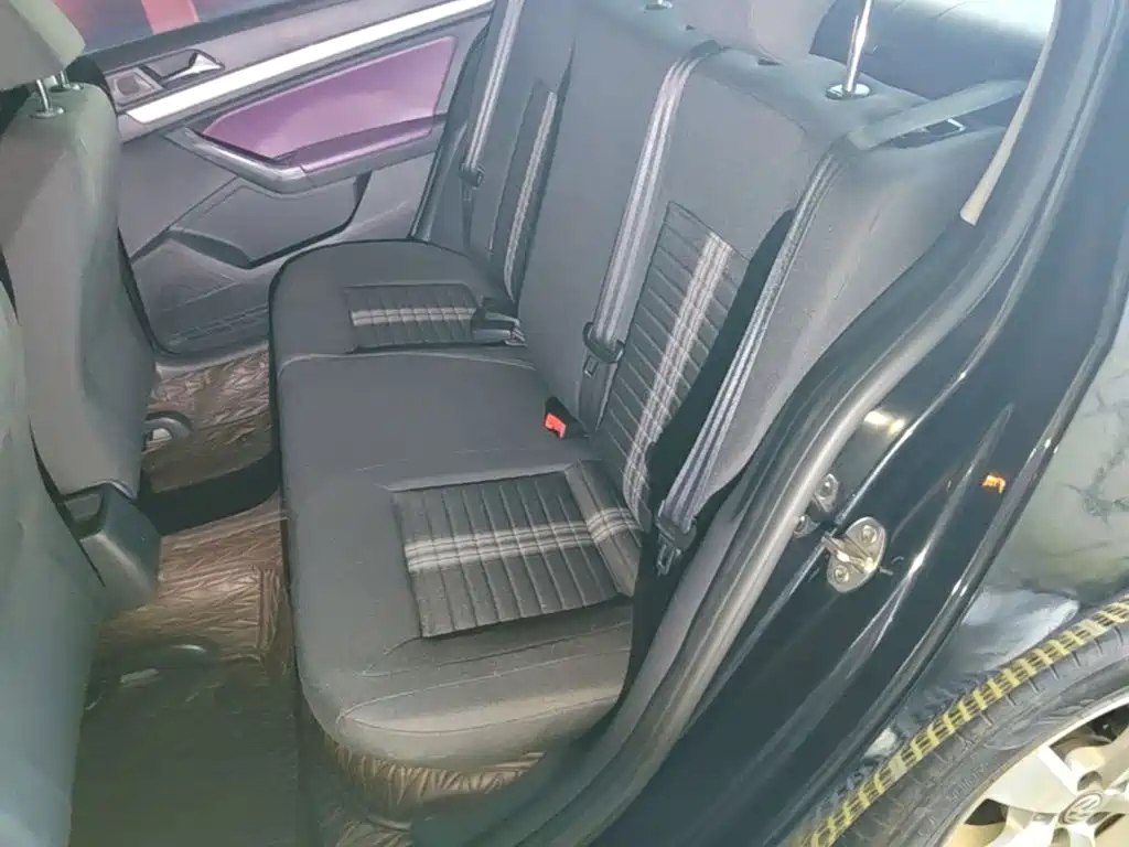 Volkswagen Lavida — миниатюра 17