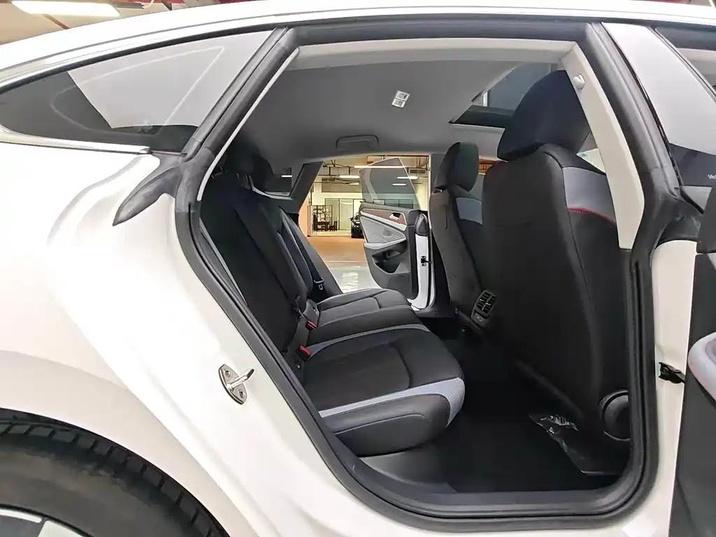 Volkswagen Lamando — миниатюра 19