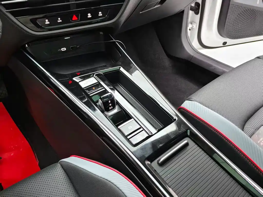 Volkswagen Lamando — миниатюра 11