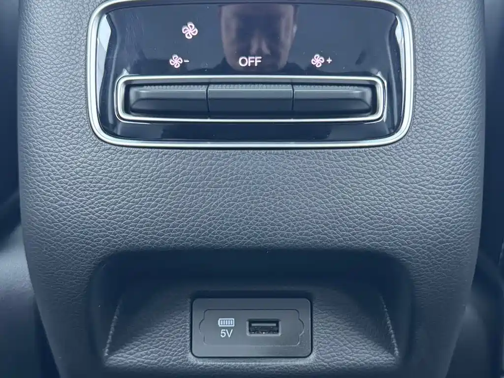 GAC Motor Trumpchi M6 — миниатюра 15