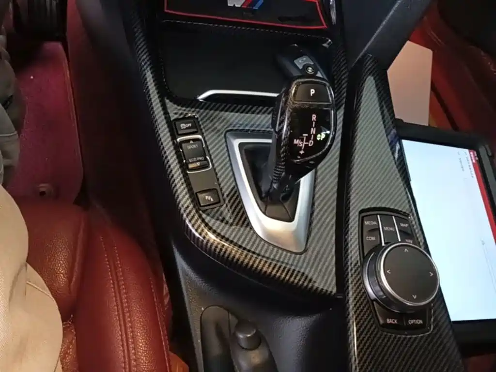 BMW 3 Series — миниатюра 14