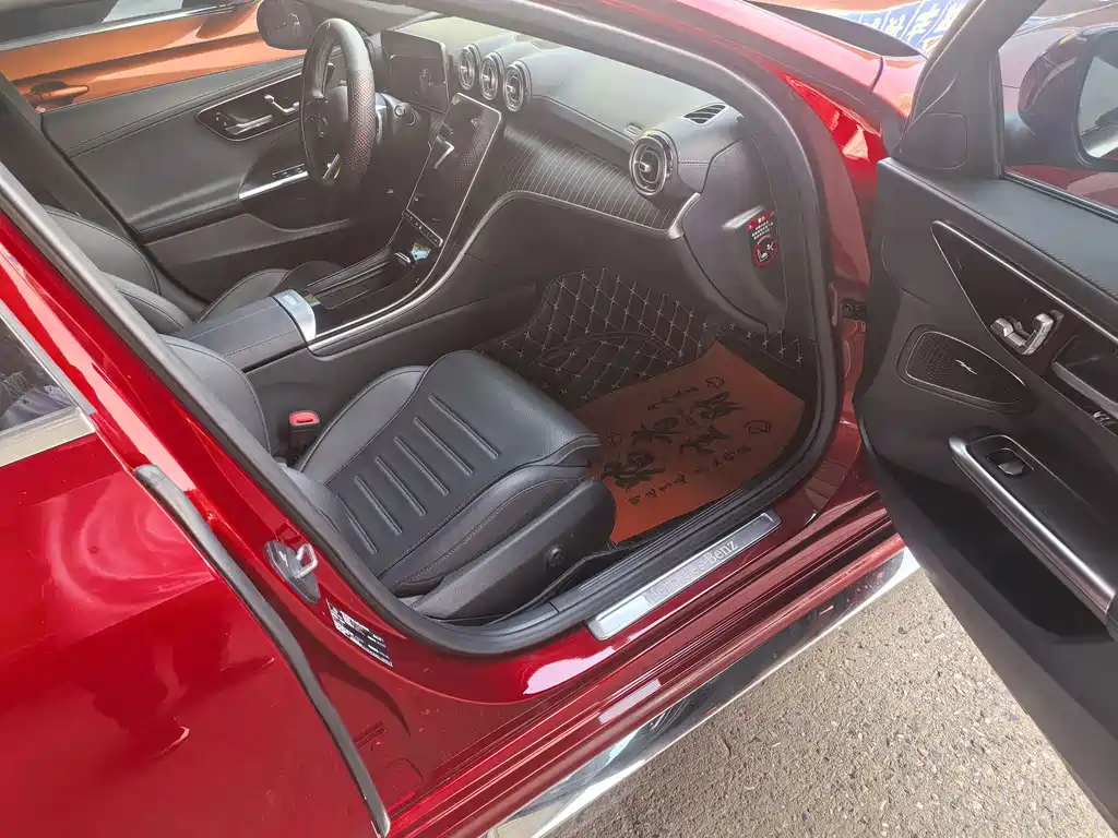 Mercedes-Benz C-Class — миниатюра 4