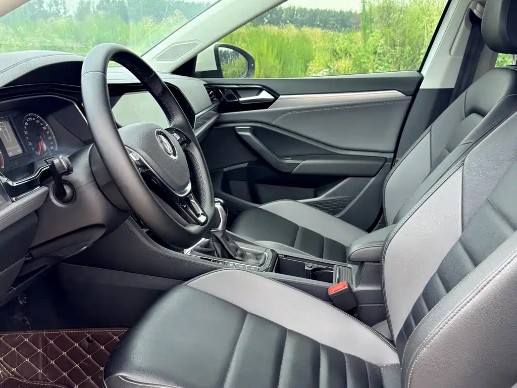 Volkswagen Sagitar — миниатюра 7