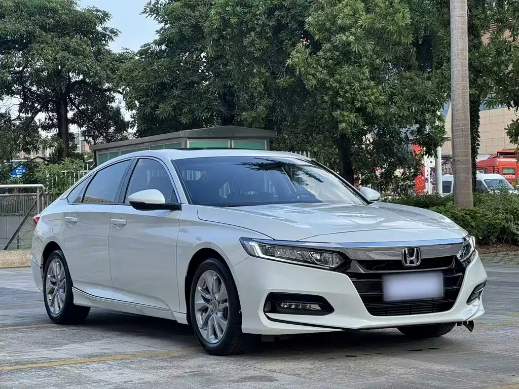 Honda Accord — миниатюра 5