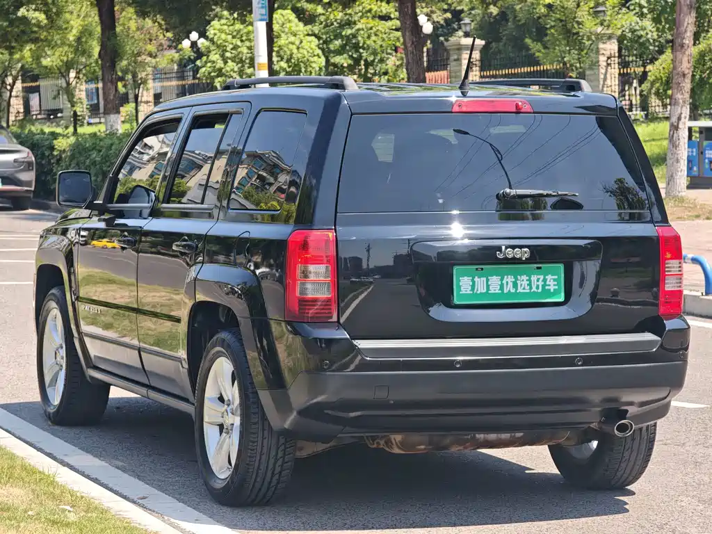 Jeep Patriot — миниатюра 7