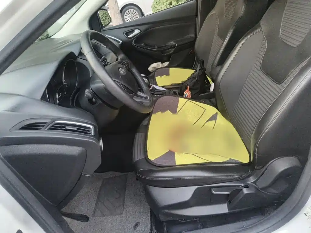 Ford Focus — миниатюра 8