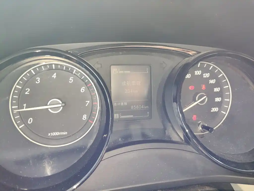 Wuling Hongguang PLUS — миниатюра 12