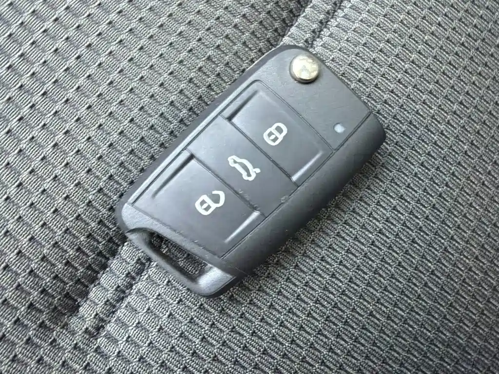 Volkswagen Golf — миниатюра 10
