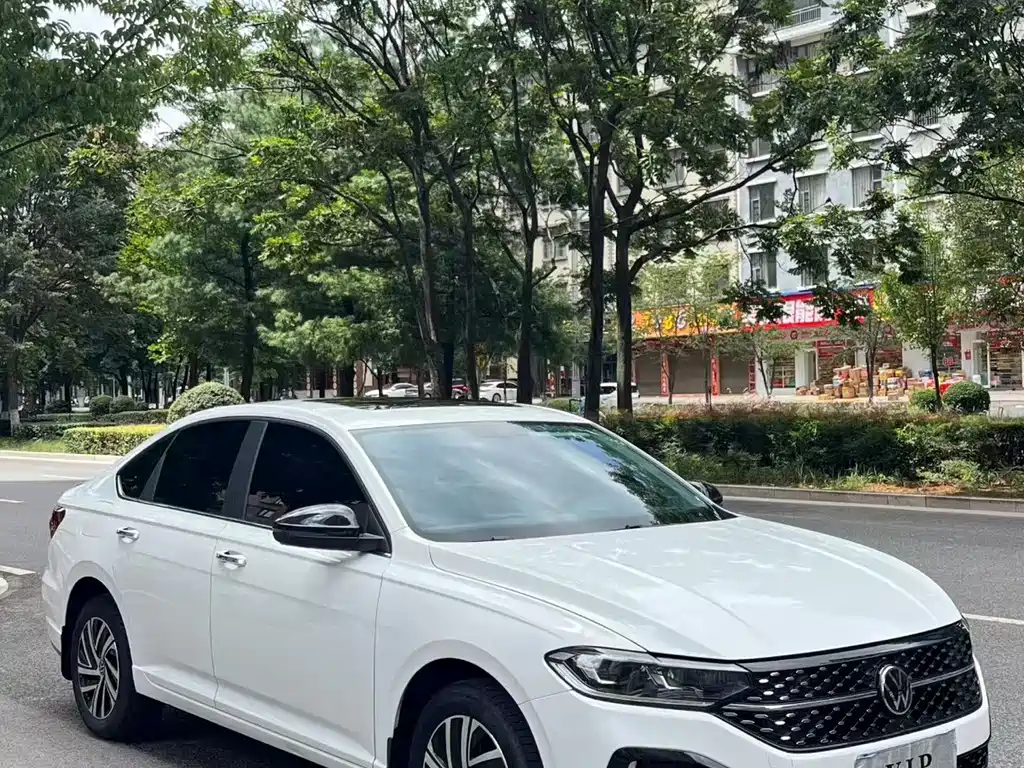 Volkswagen Lavida — миниатюра 3