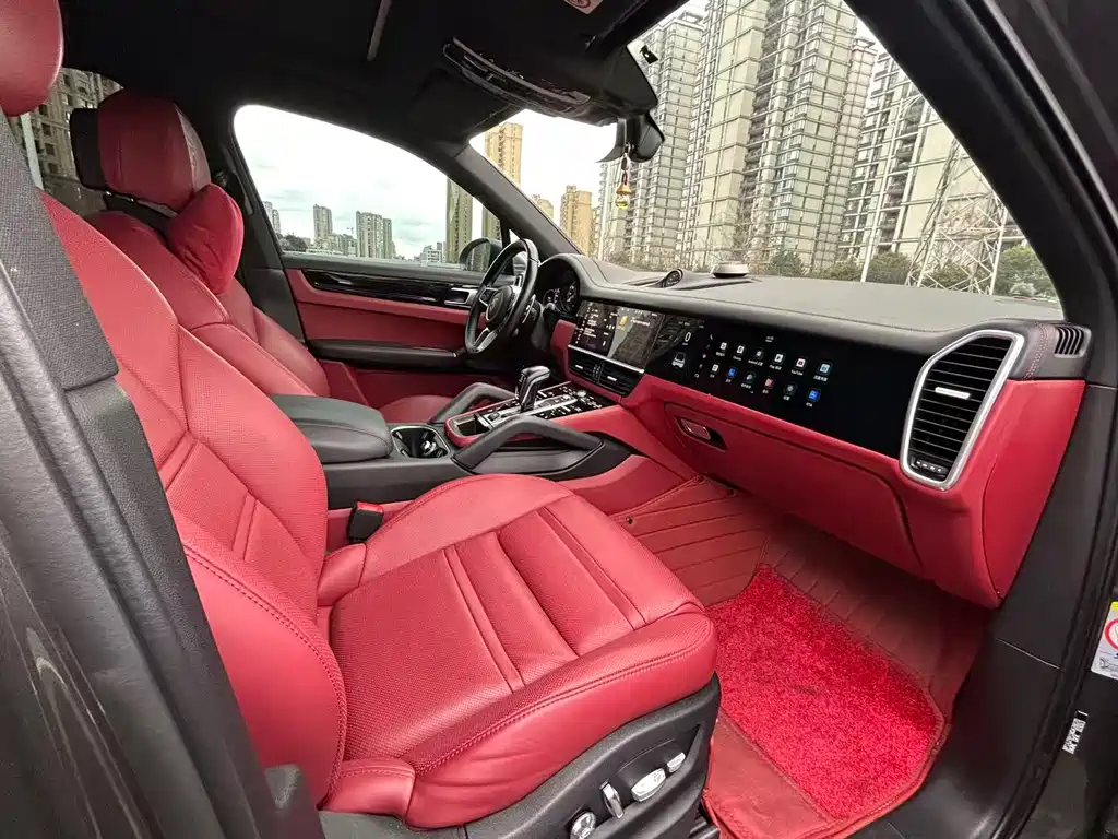 PORSCHE CAYENNE NEW ENERGY