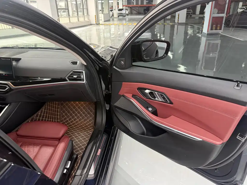 BMW i3 — миниатюра 12