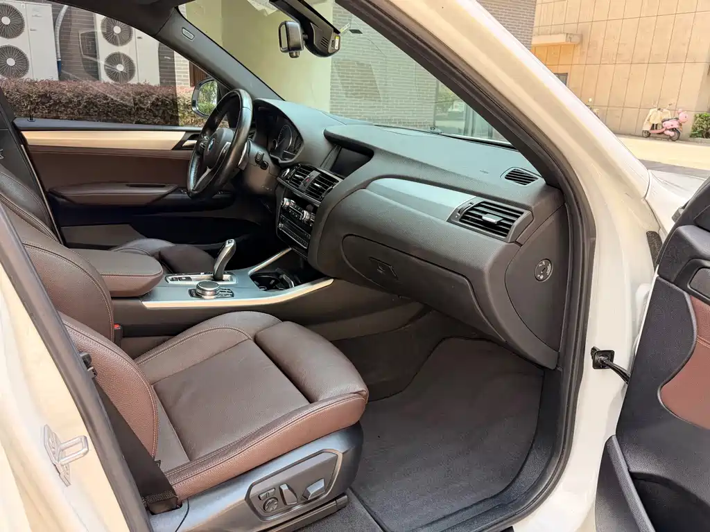 BMW X4 — миниатюра 11