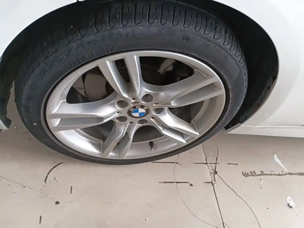 BMW 3 Series — миниатюра 23