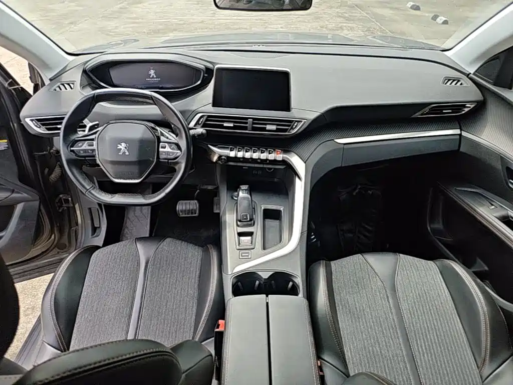 Peugeot 4008 — миниатюра 10