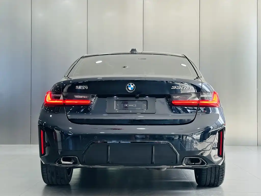 BMW 3 Series — миниатюра 8