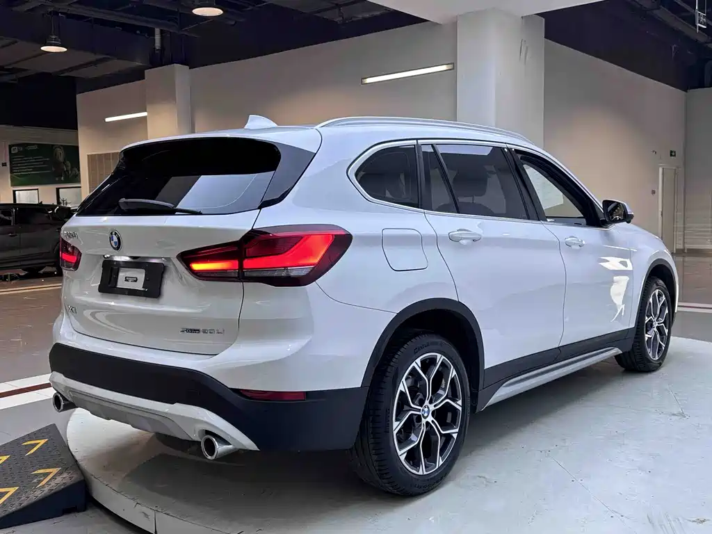 BMW X1 2022 sDrive20Li Fashion