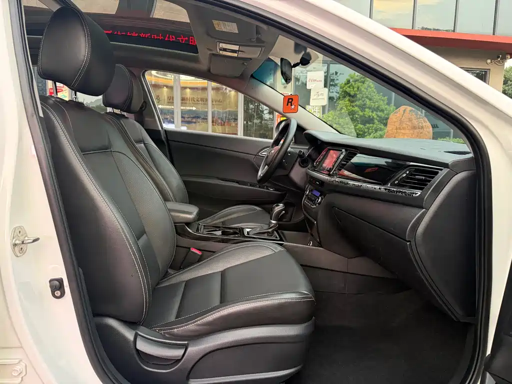 Hyundai Mistra — миниатюра 13