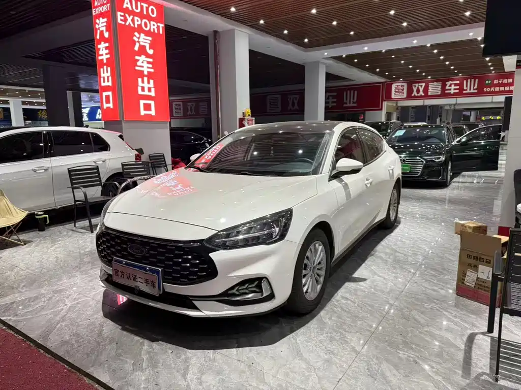 Ford Focus 2022