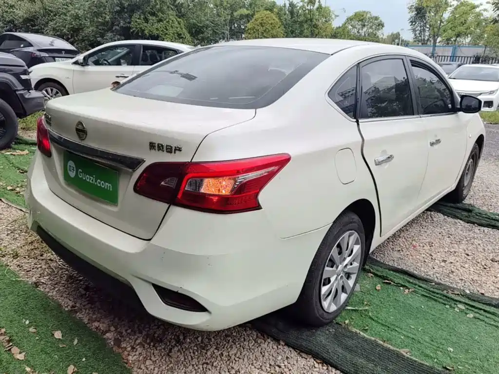 Nissan Sylphy — миниатюра 7