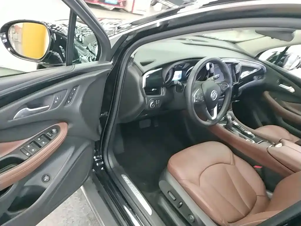 Buick Envision Plus — миниатюра 16