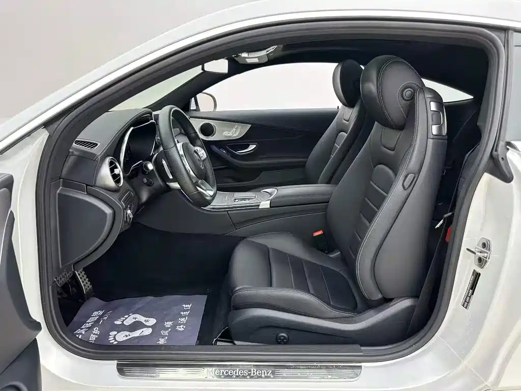 Mercedes-Benz C-Class (Import) — миниатюра 3