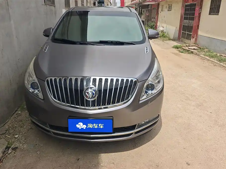 Buick GL8 2011 3.0L GT Luxury