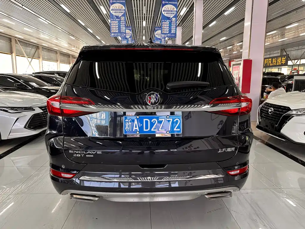 Buick Enclave — миниатюра 5