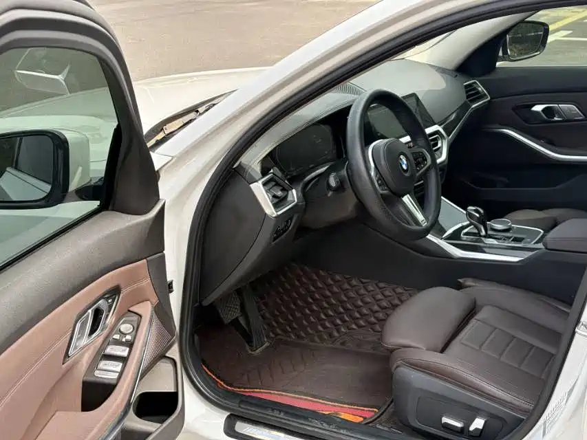 BMW 3 Series — миниатюра 4