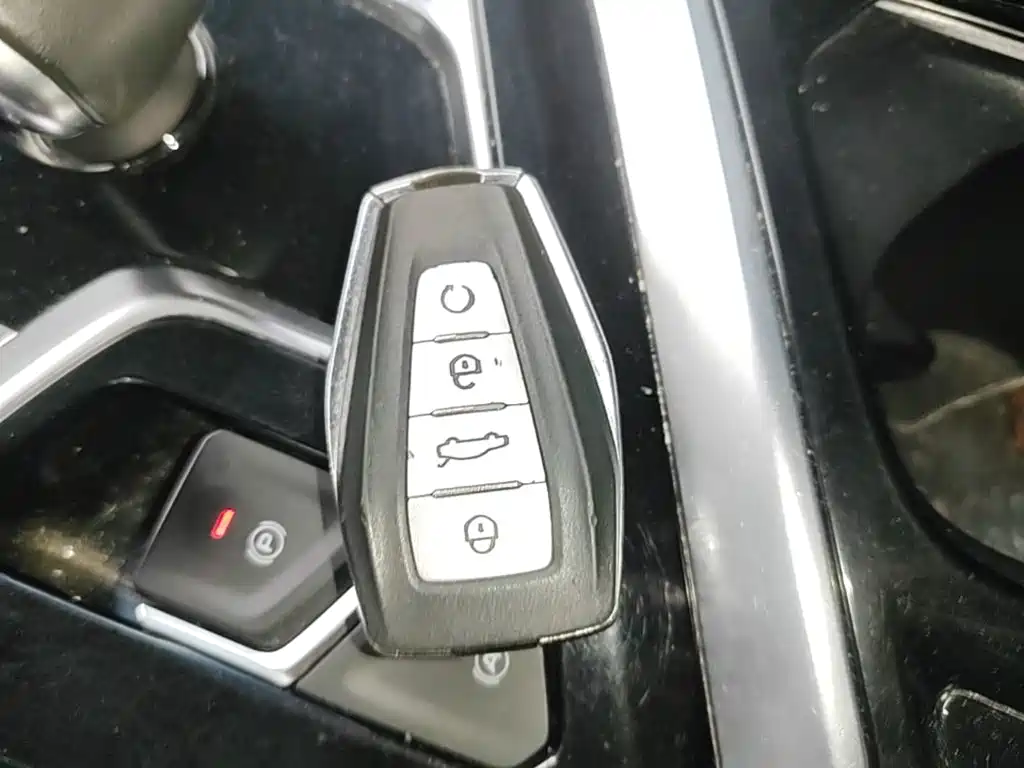 Geely Jia Ji — миниатюра 9