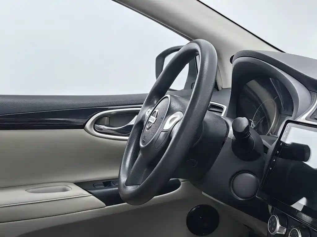 Nissan Sylphy — миниатюра 22
