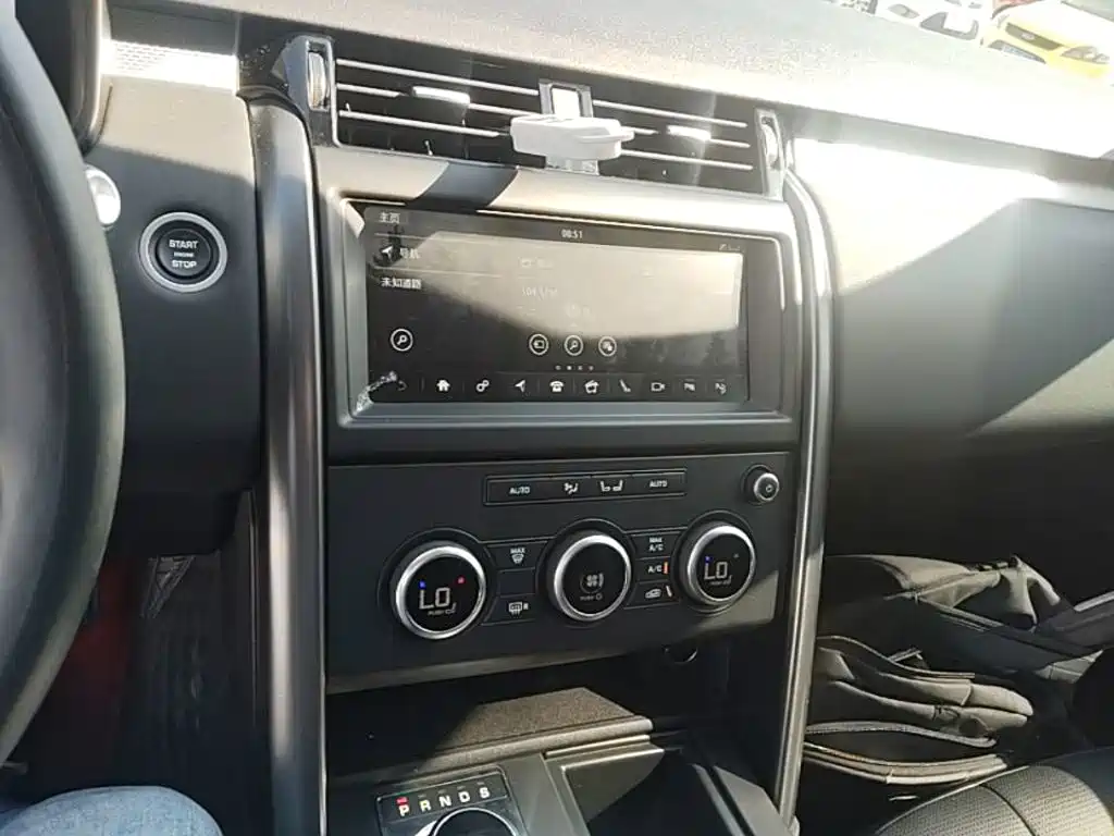 Land Rover Discovery — миниатюра 9