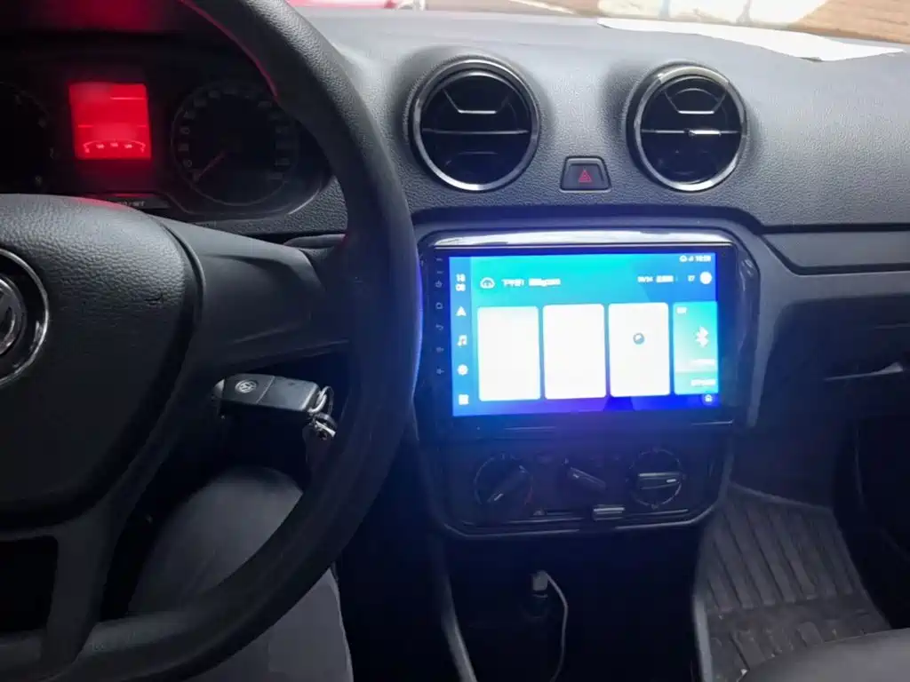 Volkswagen Jetta — миниатюра 10